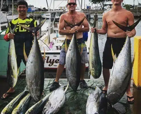 g5 Best north shore deep sea fishing charter. Our deep sea fishing tours regularly catch tuna, aku, marlin, and dolphin fish.