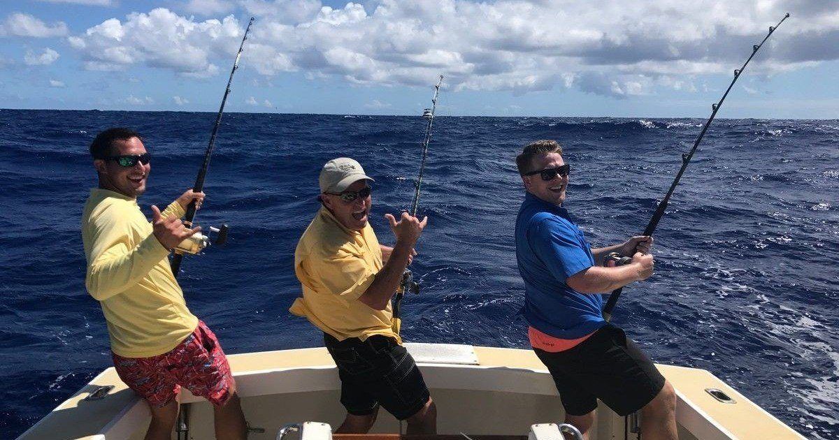 Flyer sport fishing charters, Oahu. Deep-sea fishing adventure, Hawaii.